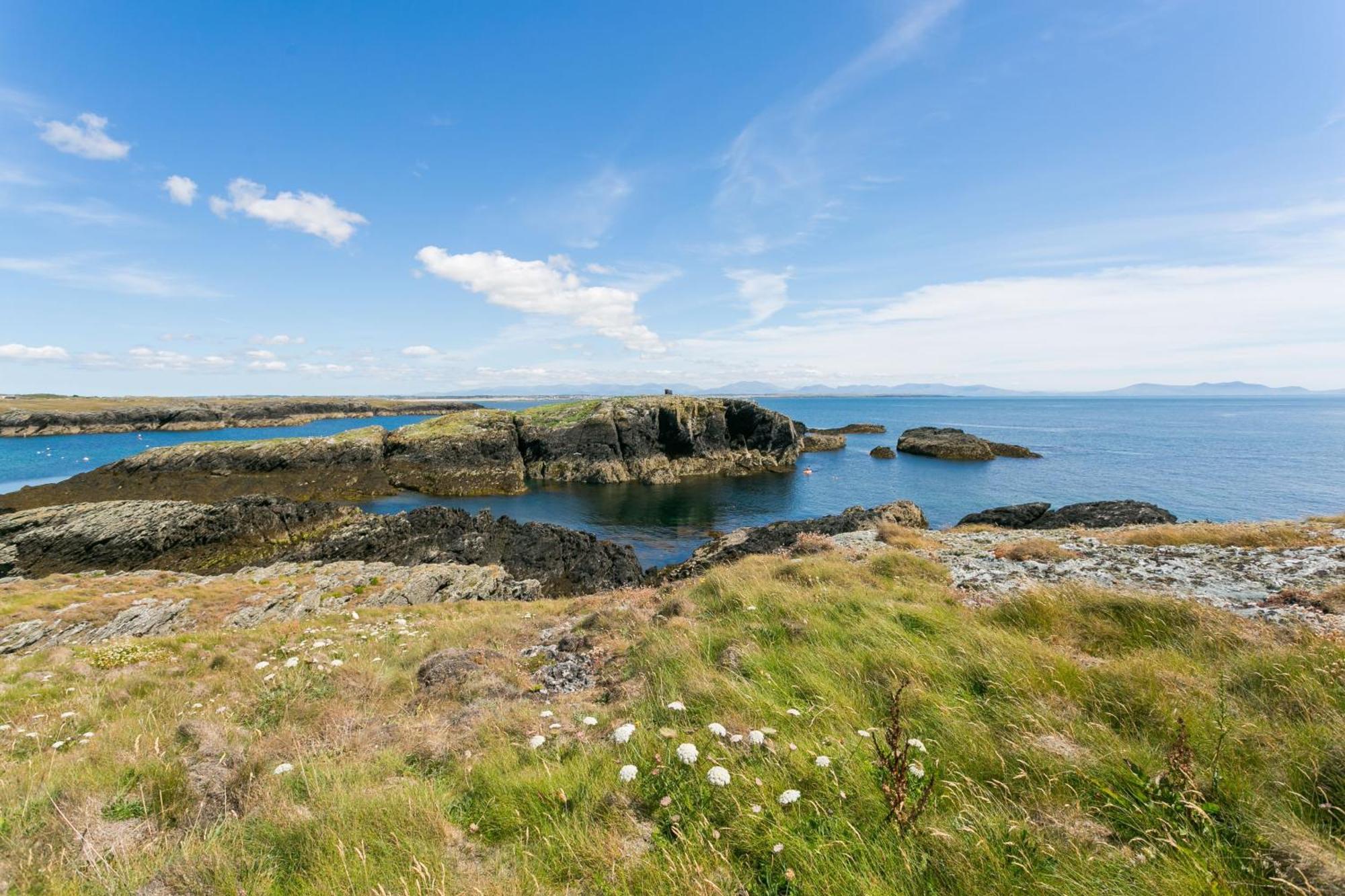 Pen Y Graig Villa Rhoscolyn ภายนอก รูปภาพ