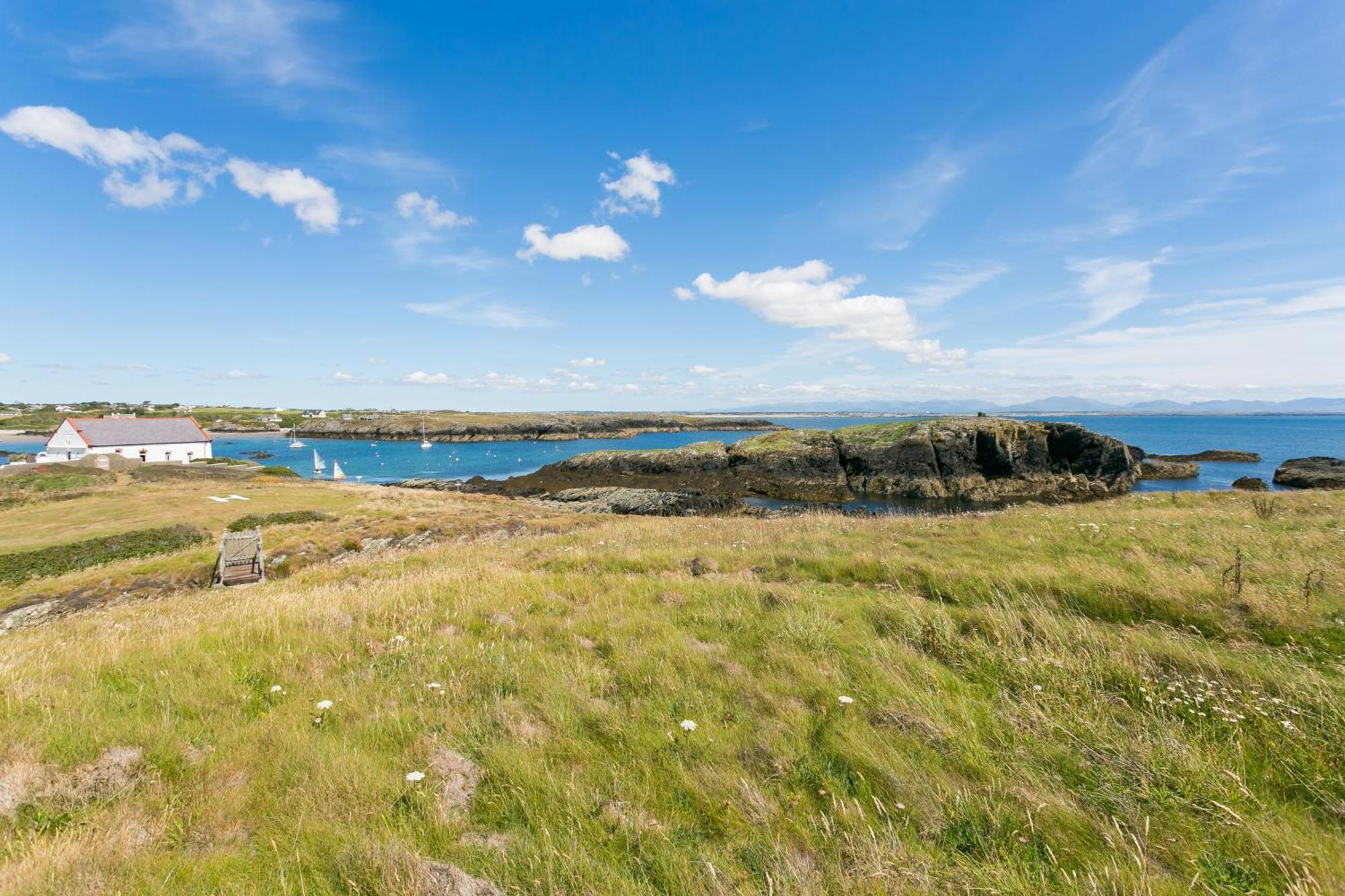 Pen Y Graig Villa Rhoscolyn ภายนอก รูปภาพ